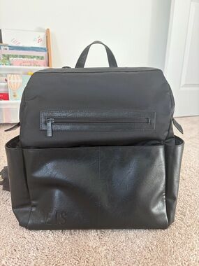 Beis Diaper Bag - Brand New